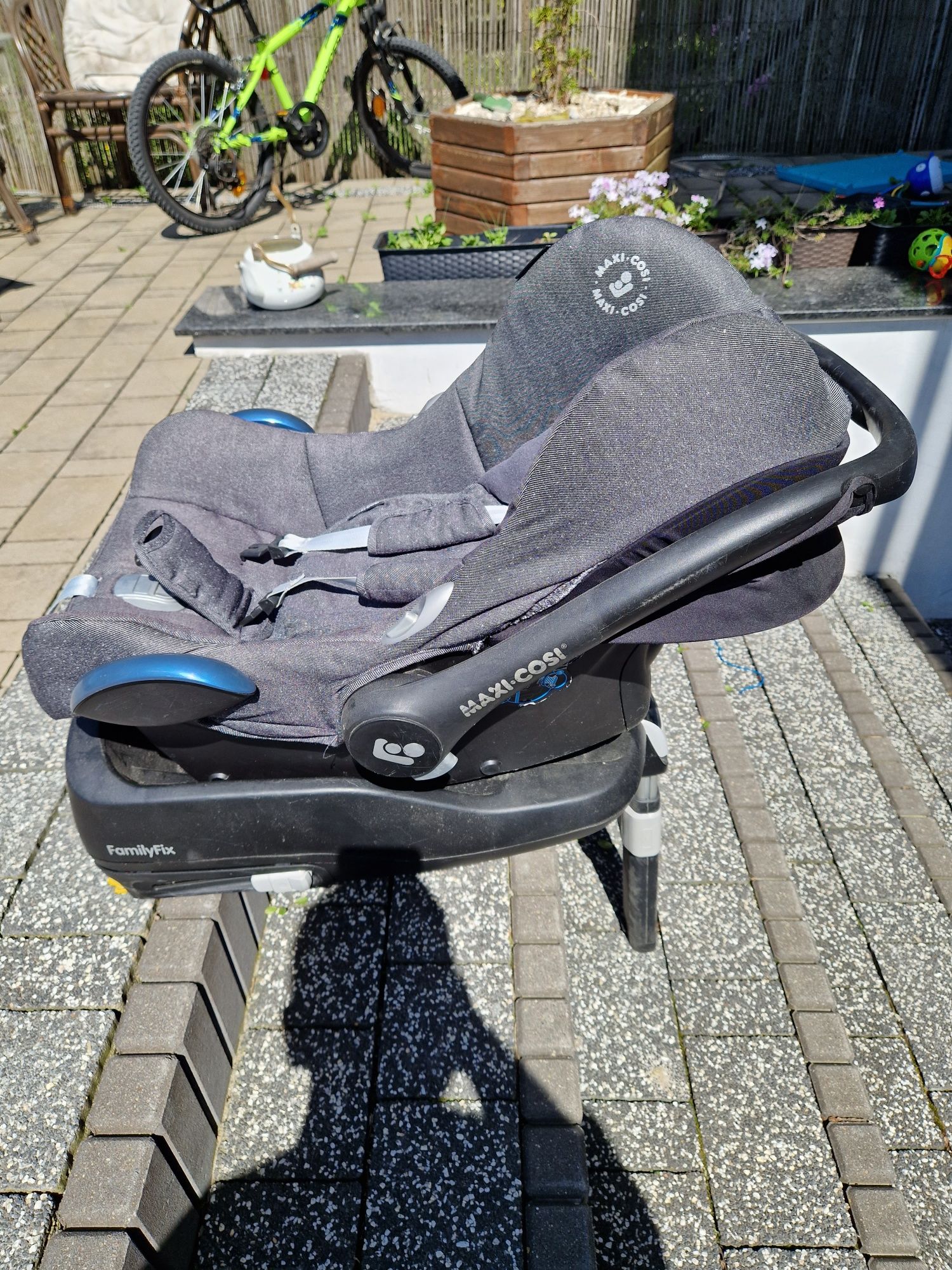 Fotelki maxi cosi famili fos isofix