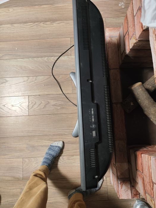 Телевізор Sharp 31дюйм бу 600грн