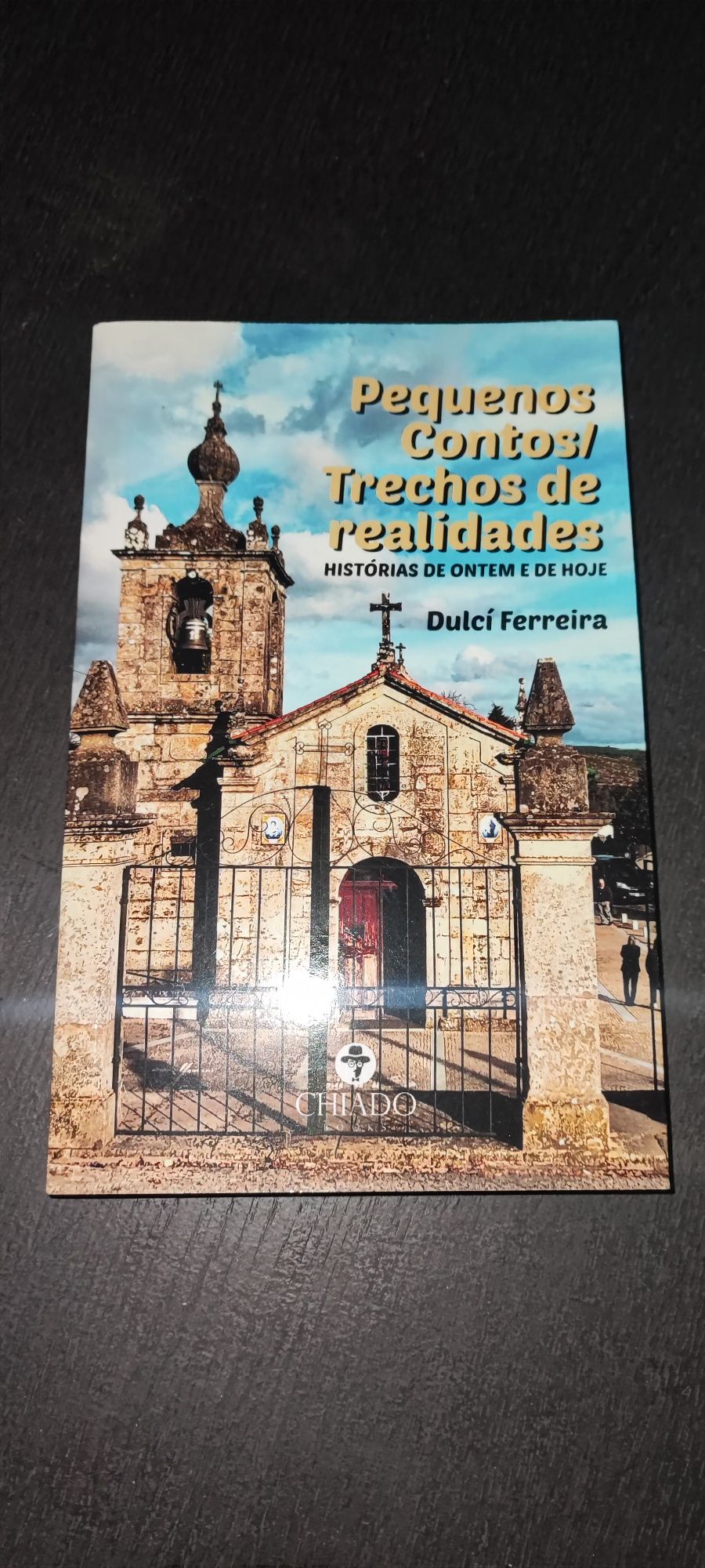 Livro, Pequenos Contos / Treichos Realidade.
