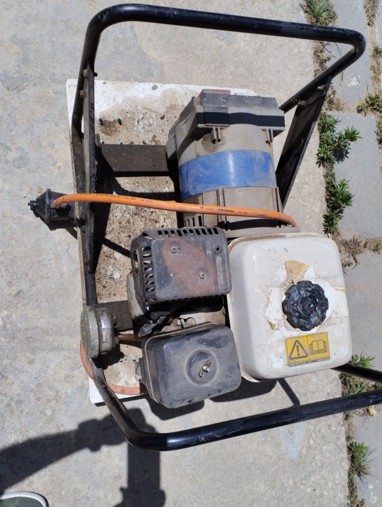 Gerador Honda a gás