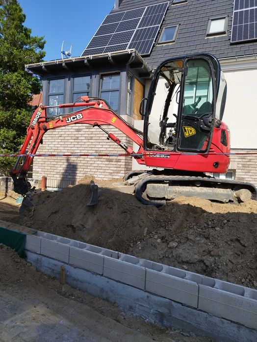 Usługi koparką i minikoparką transp. 3,5 t ład. wywrot ARTEM BUD