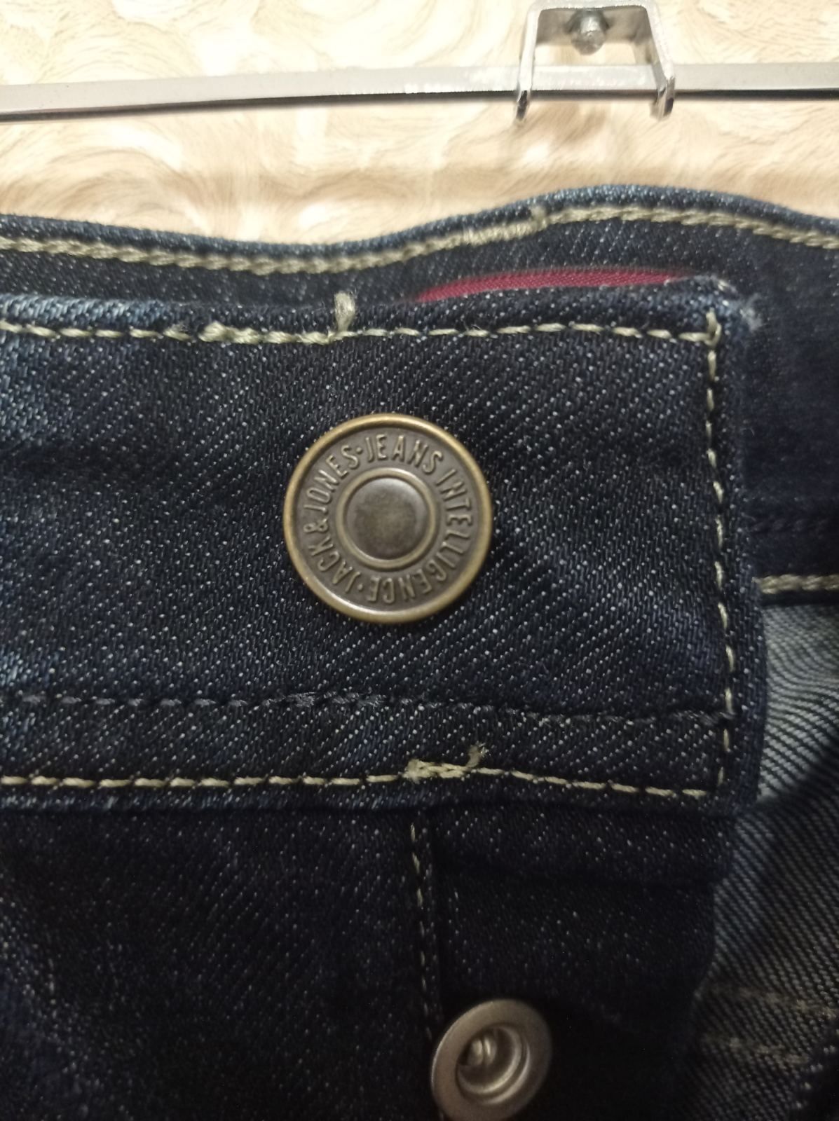 Джинсы Jack and Jones
