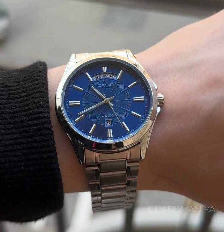 Стильний годинник CASIO Classic MTP-1381D-1AVDF