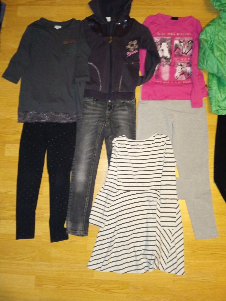 Пакет вещей на девочку 8-9-10 лет куртка Nui Very,платье,толстовка