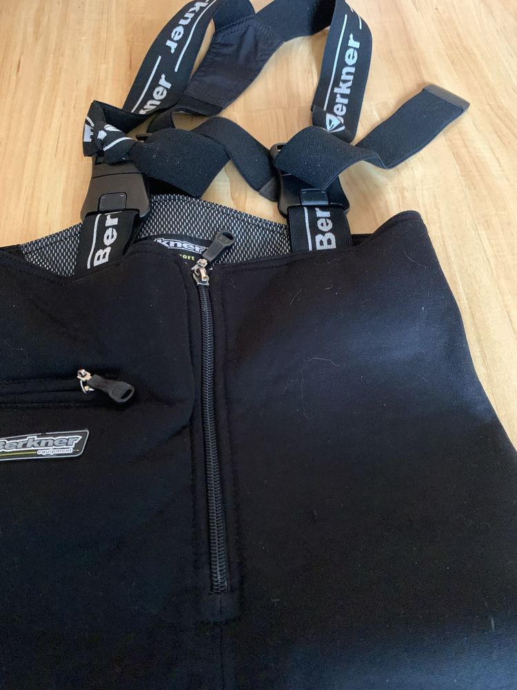 Spodnie narciarskie BERKNER piankowe czarne szelki 146-152