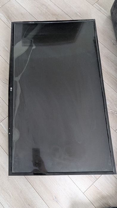 Продам телевизор LG 43 на запчасти