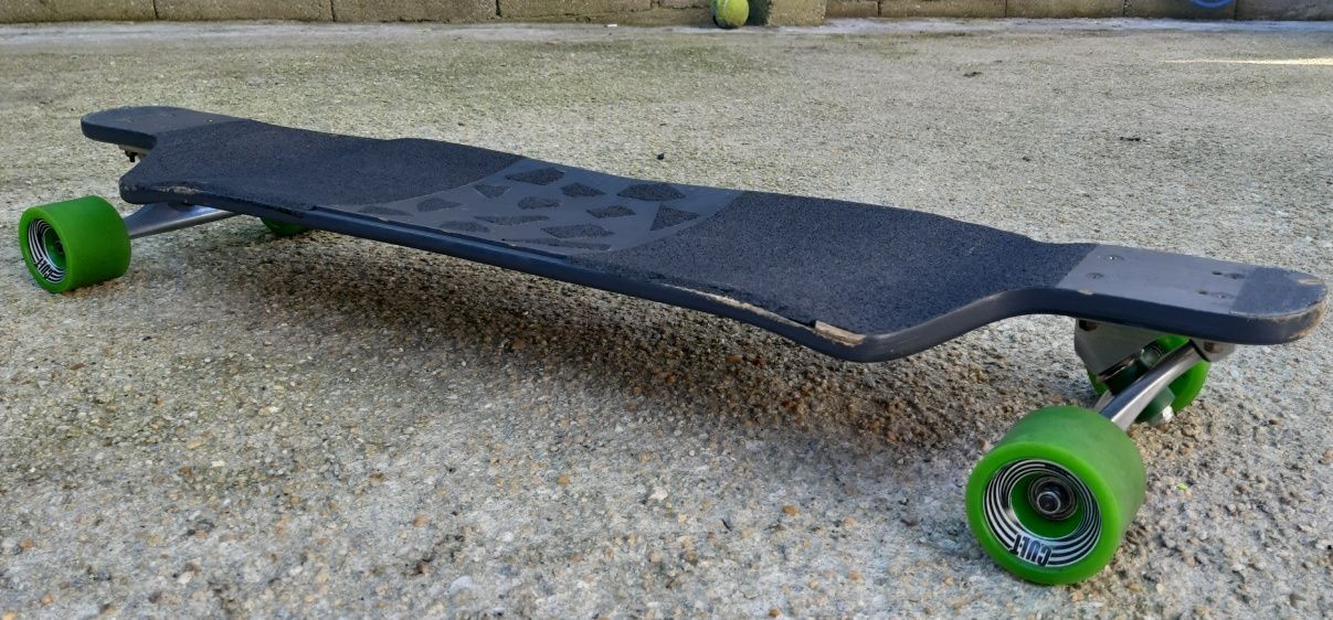 Skate Longboard (oferta equipamento proteção )