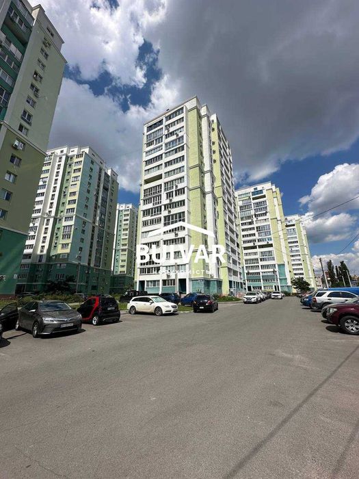 Сдам 1 к.кв. в ЖК Рогатинский, метро Центральный рынок, Центр
