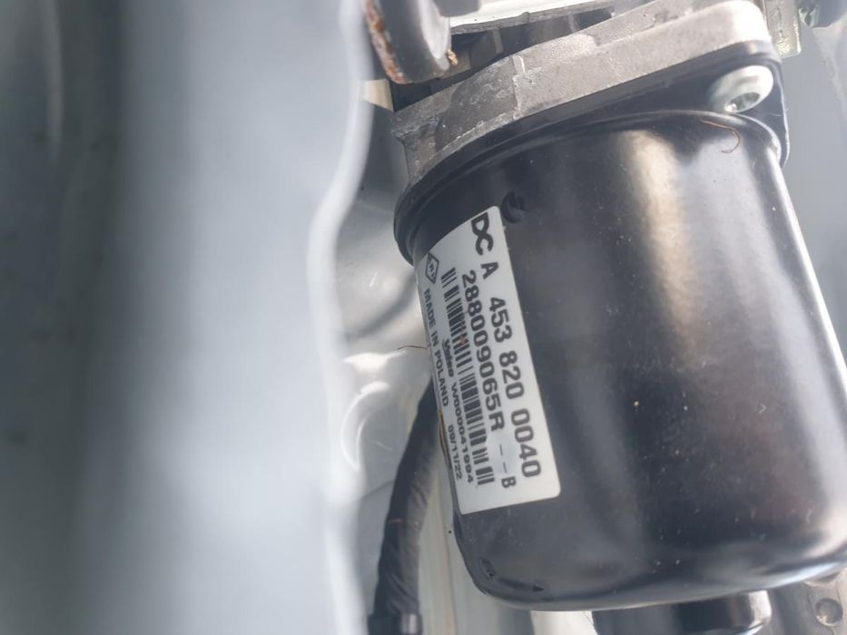 Motor limpa vidros frente RENAULT Twingo III (BCM_)