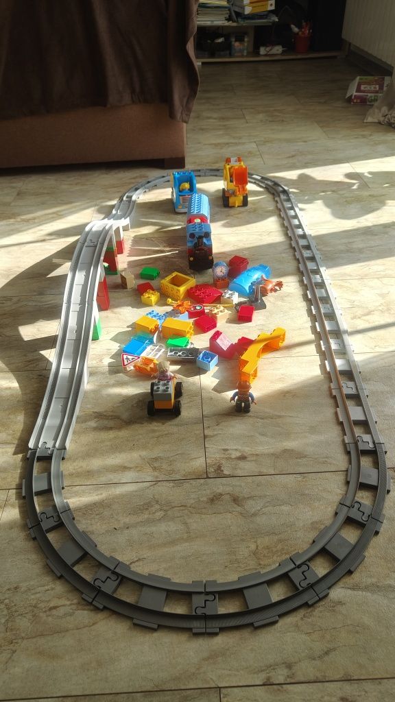 LEGO Duplo pociąg tory kolejowe