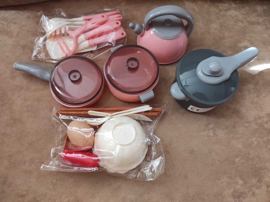 Іграшковий посуд