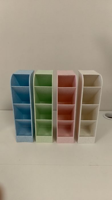 Organizery na biurko komplet