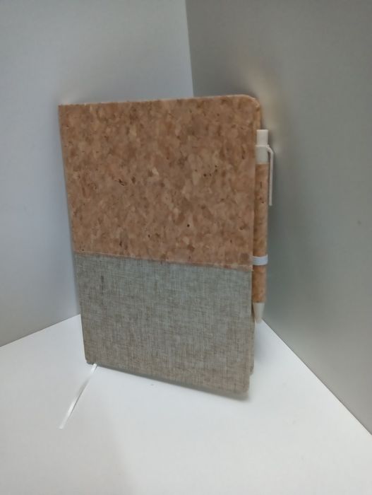 Notes z długopisem Tossa