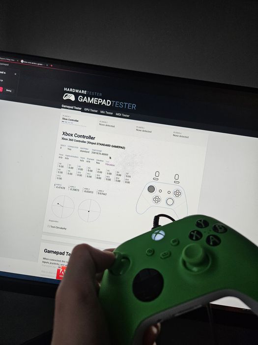 Pad/kontroler xbox series x, kolor zielono-biały