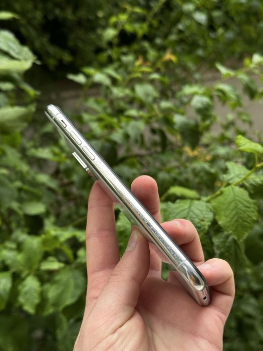 Iphone X 256GB гарний стан!