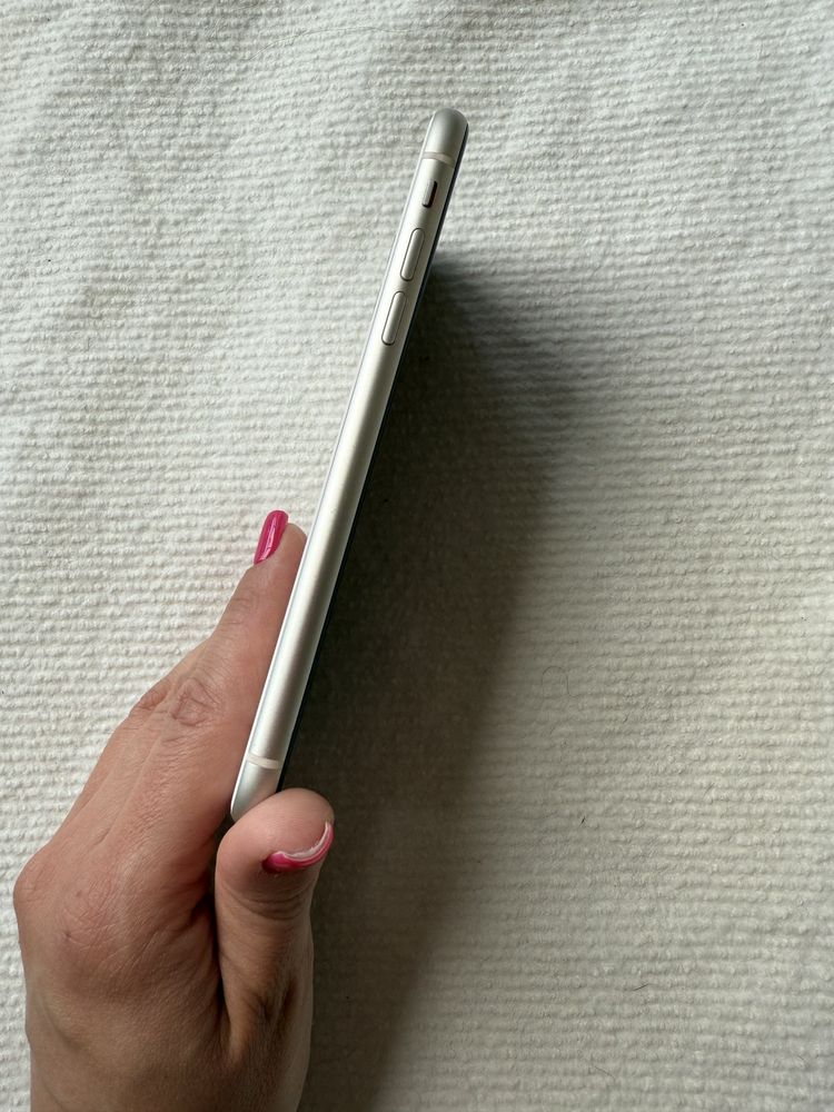 Iphone 11 64GB stan idealny