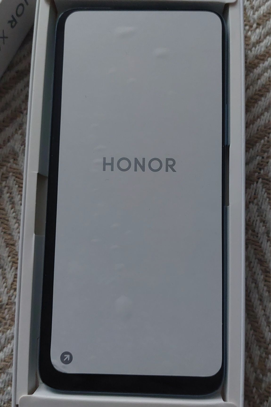Telefon Nowy Honor x6a