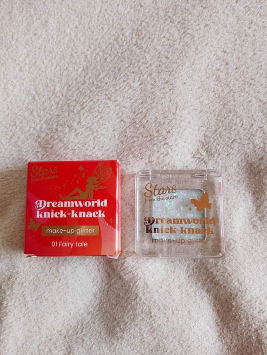 Stars from the stars, Dreamworld knick-knack, brokat do makijażu