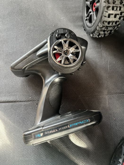Carson Virus 4.0 V36 model rc spalinowy zdalnie sterowany