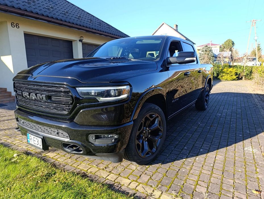 RAM 1500 Ram Limited Black