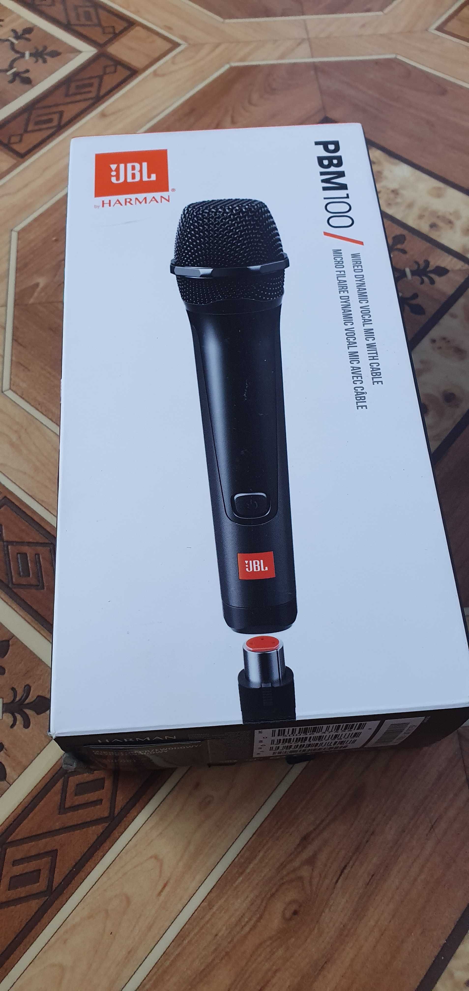 Микрофон  фірми JBL