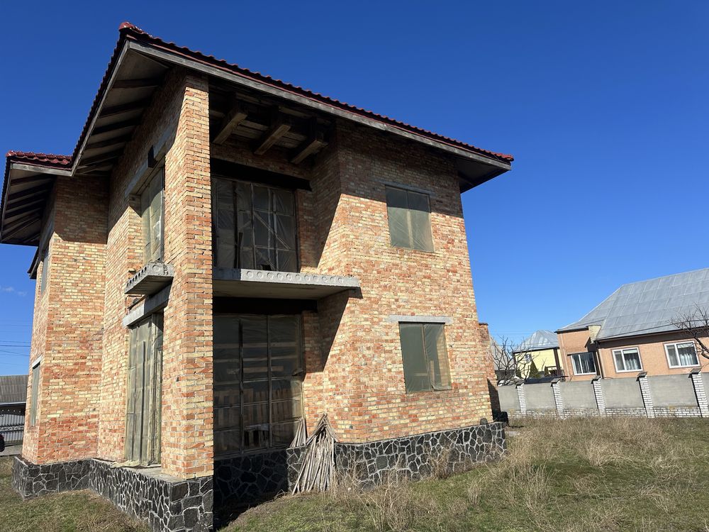 Пропонуємо до Продажу Капітальний Новий Будинок в с Білозір"я