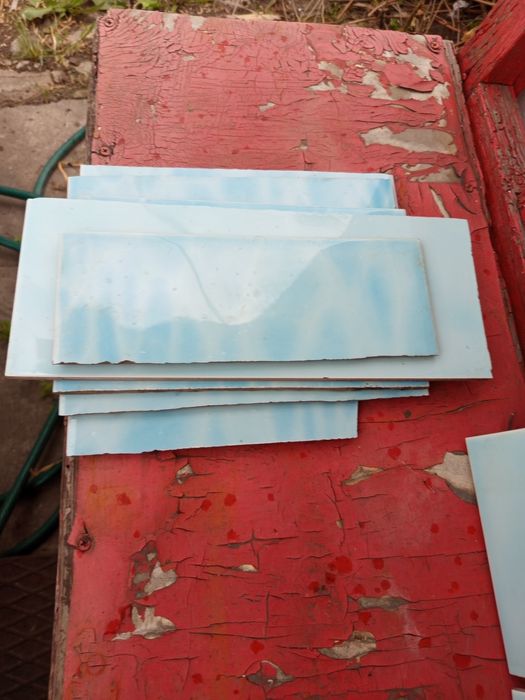 Кафель настенный , остатки