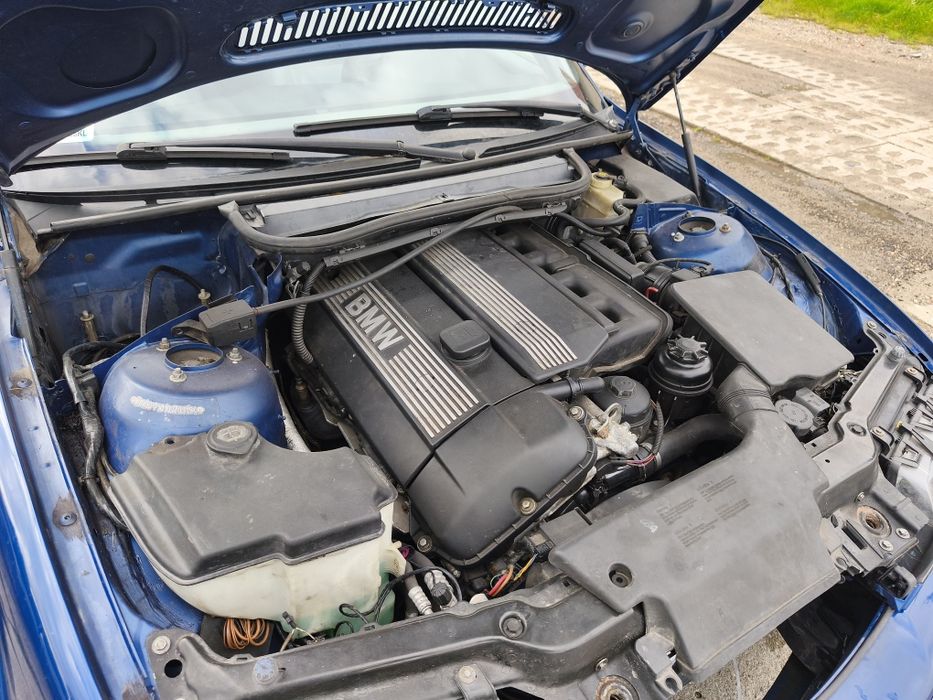 BMW E46 cabrio 3.0 m54b30 231km manual bez rdzy