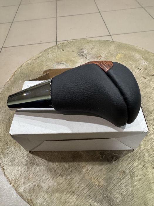 Ручка кпп Land Cruiser 200