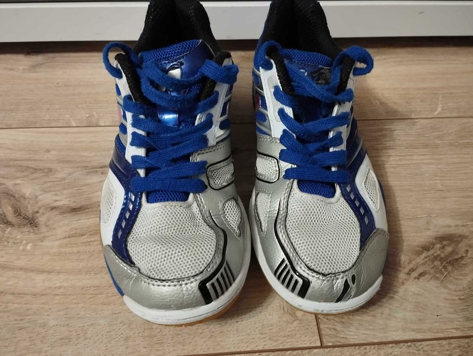 Butterfly Lezoline Mach size 37 buty do tenisa stołowego