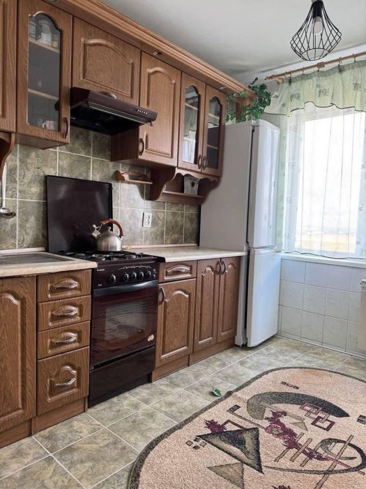 Оренда 2 кімнати Лесі Украінки