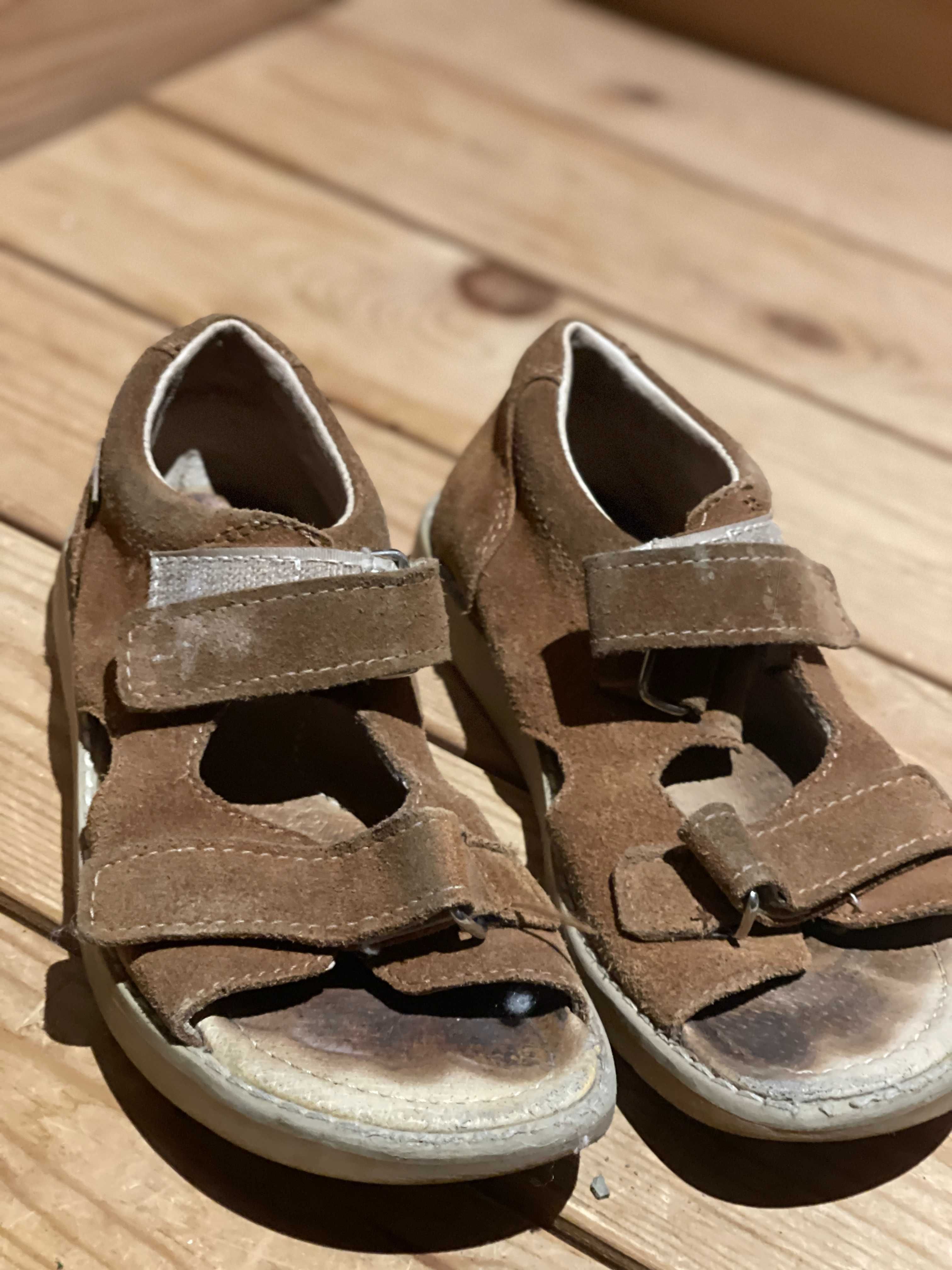sandały mrugała buty skórzane, bardzo wytrzymałe 25 indian summer