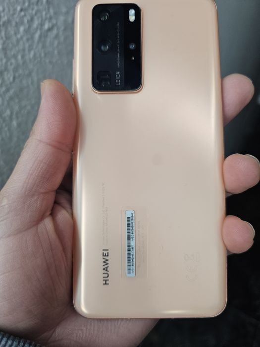 Huawei P40 pro..256/8gb