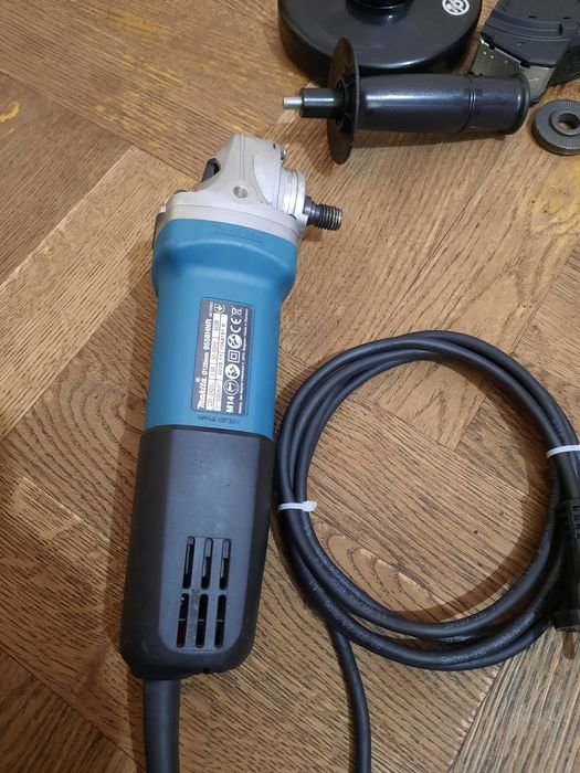 Плавний пуск,оригінал(2024)!!Болгарка Makita 9558HNR,840вт,круг 125мм