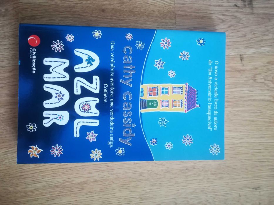 Livro Juvenil - Azul Mar