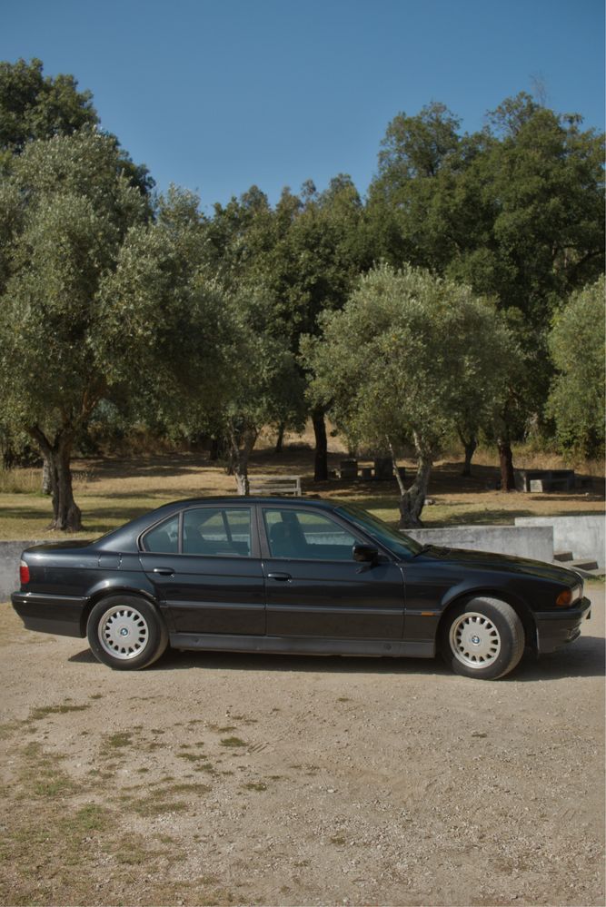BMW Série 7 E38, 725Tds