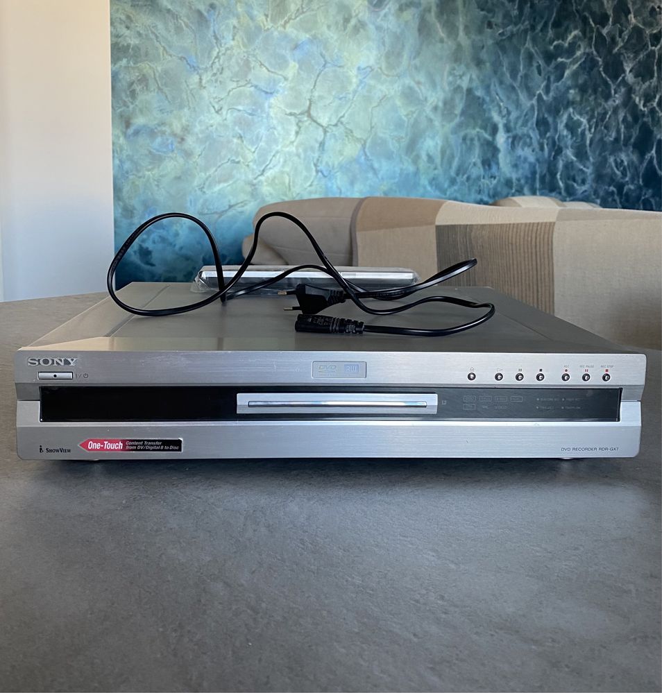 Sony RDR-GX7 audio/video player DVD recorder