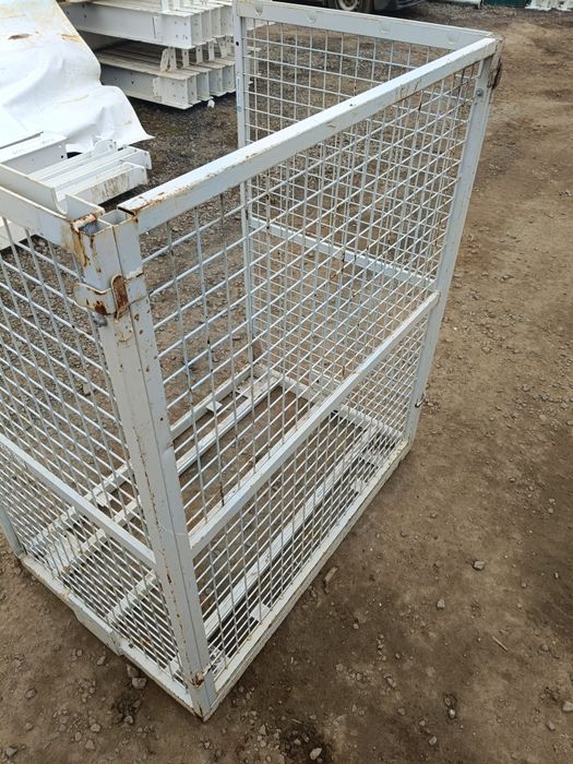 Kosz na drewno opakowania wózek transportowy