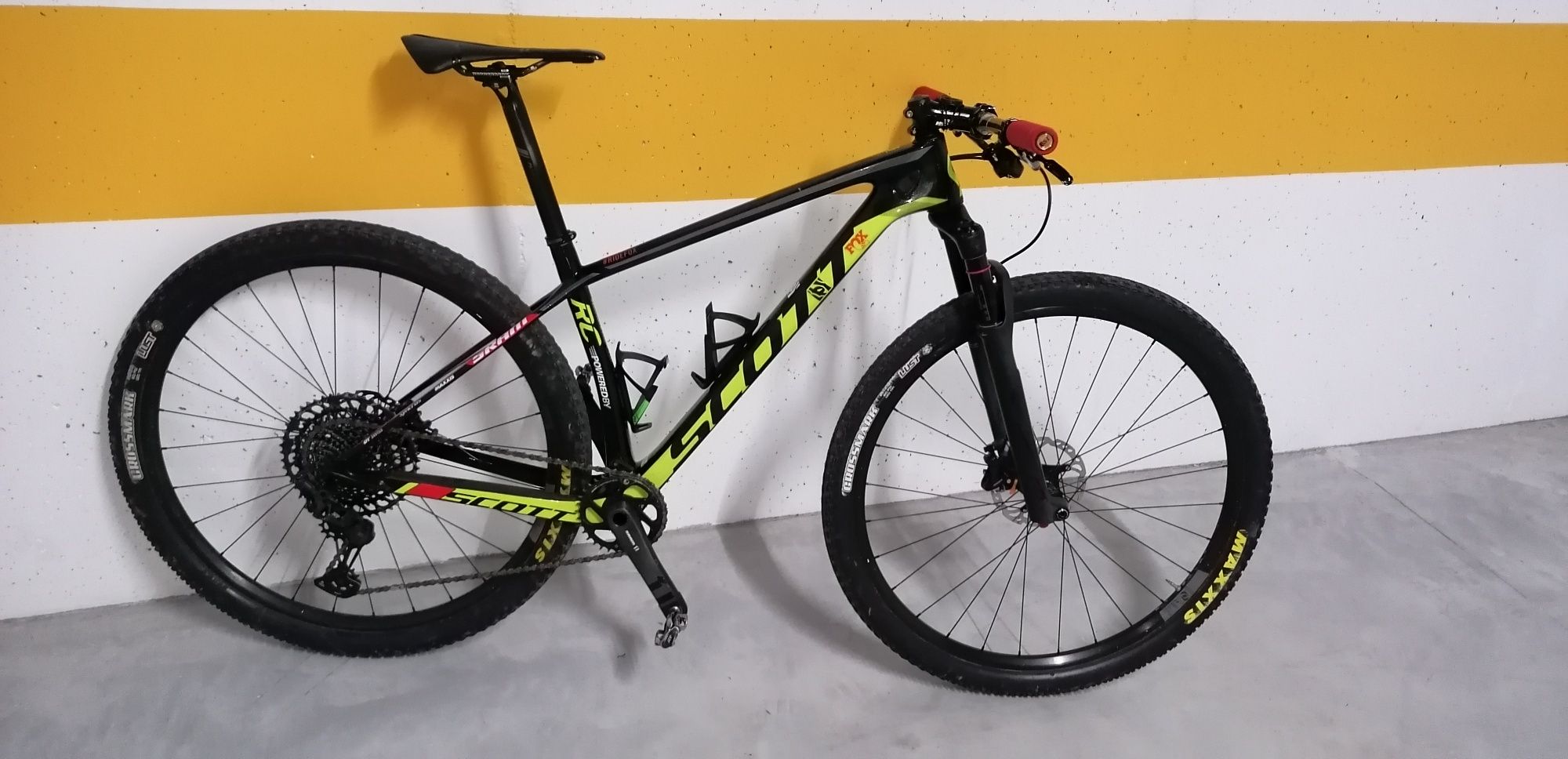 Scott addict rc +scale rc