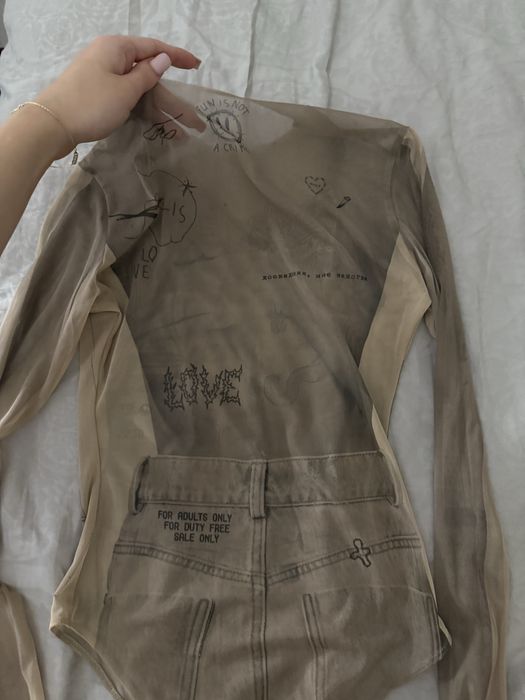 Боди ttswtrs ,идеально подчеркивает фигуру