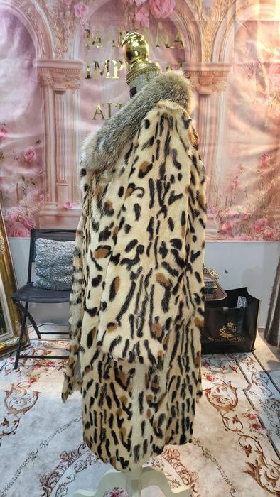 Lindíssimao casaco pêlo autêntico de Cabrito estampado leopardo
