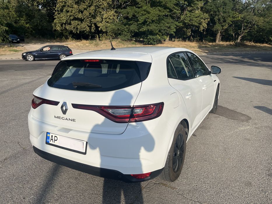 Renault Megan 4 1.5 до 30.11