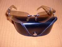 Óculos de Sol claros da marca Salvador Ferragamo