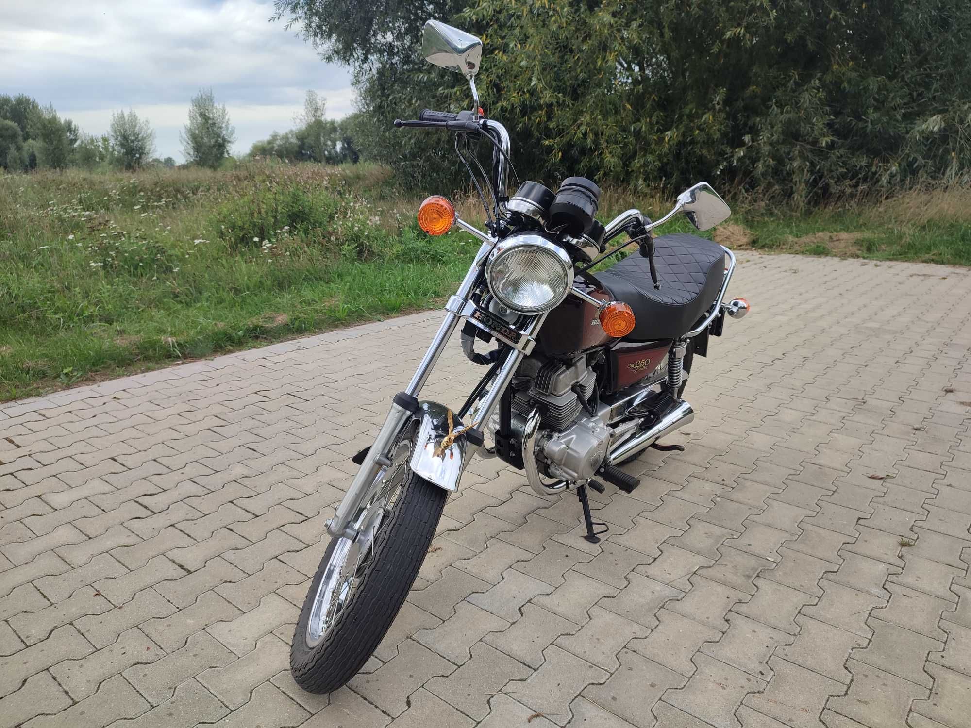 Chopper - Cruiser HONDA CM 250 cm3 CUSTOM 1983r Klasyk