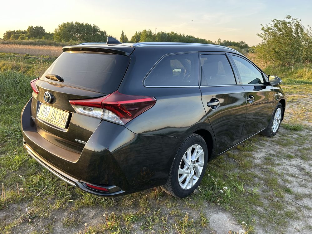 Toyota Auris HYBRYDA 2018