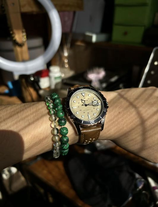 Timex Navi XL Automatic - новые механические часы с прозрачной крышкой