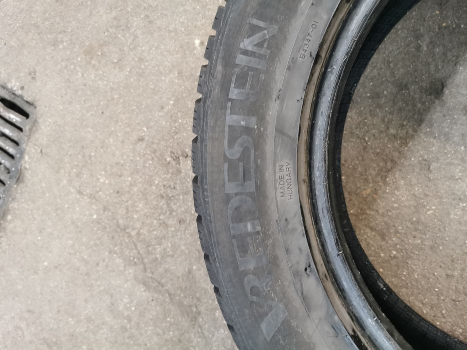 Para opon 215/60R17 96H Vredestein Quatrac Pro