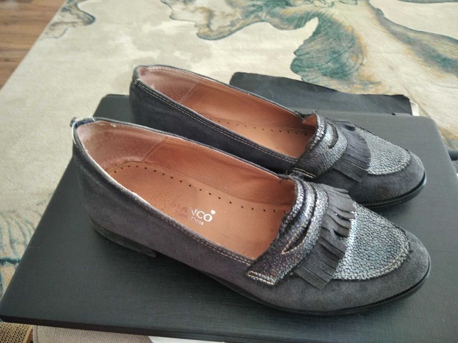 Sapatos tipo mocassin