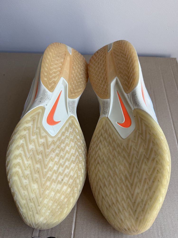 Buty do koszykówki / siatkówki Nike GT Cut 3