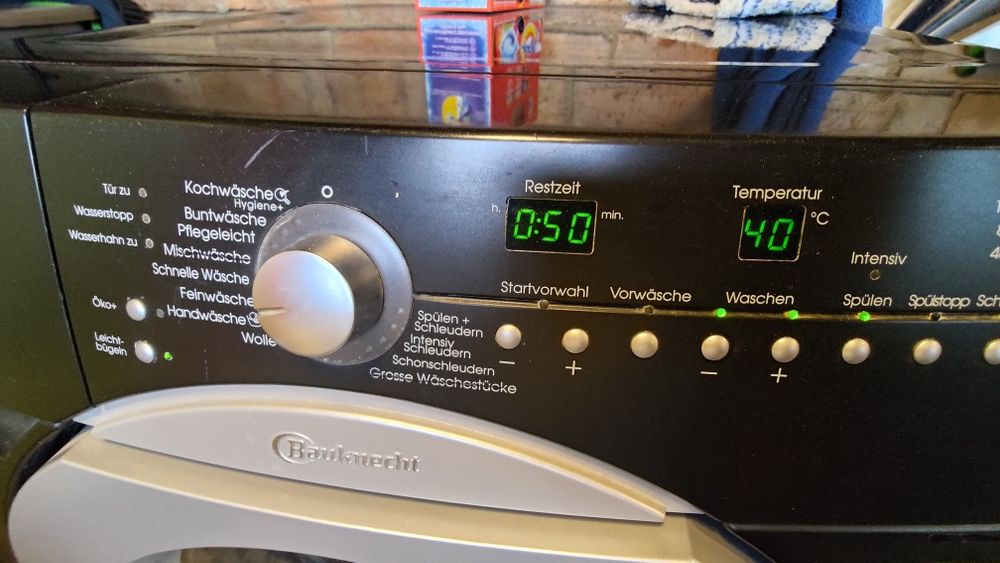 Duża pralka bauknecht 1-10kg